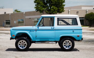 Ford-Bronco-1968-SUV-11