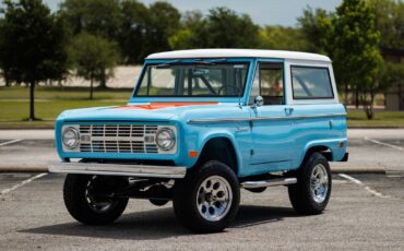 Ford-Bronco-1968-SUV-2