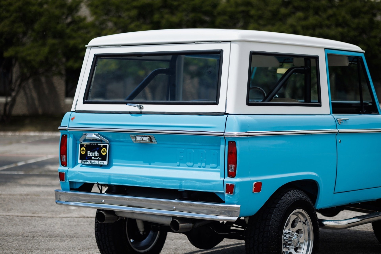 Ford-Bronco-1968-SUV-20