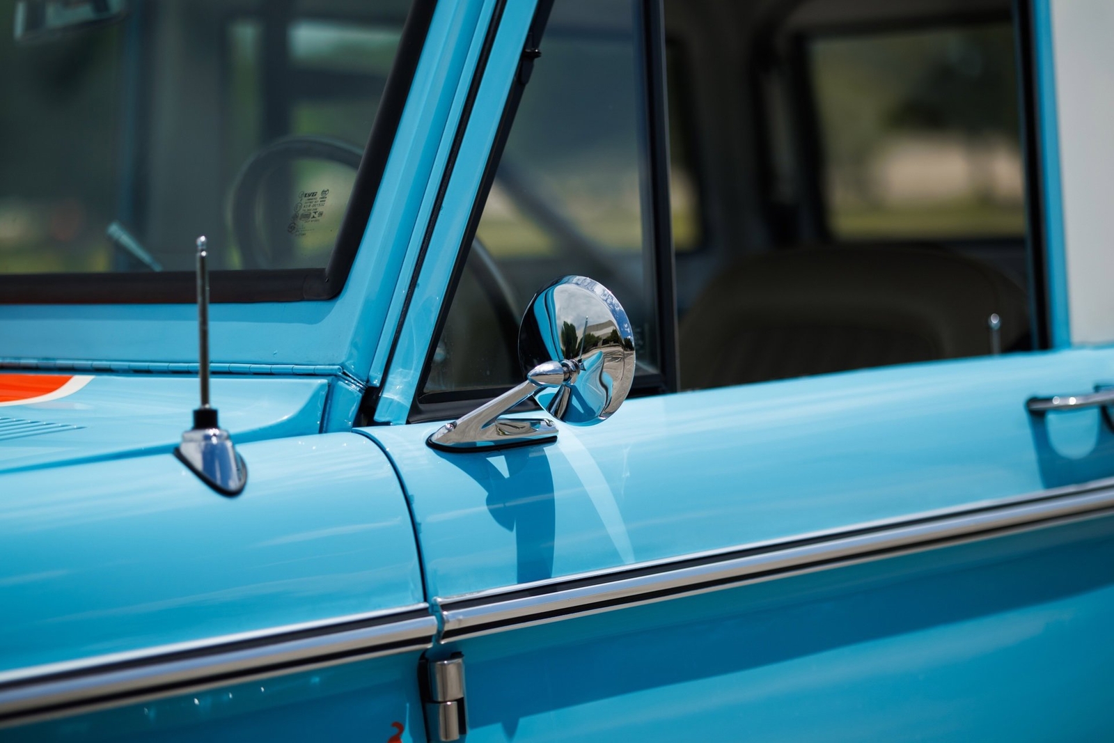Ford-Bronco-1968-SUV-27