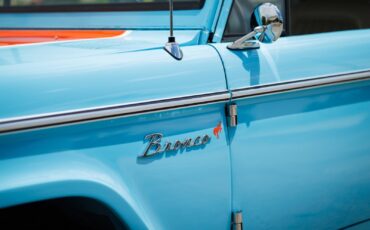 Ford-Bronco-1968-SUV-28
