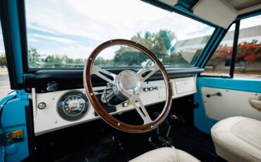 Ford-Bronco-1968-SUV-35