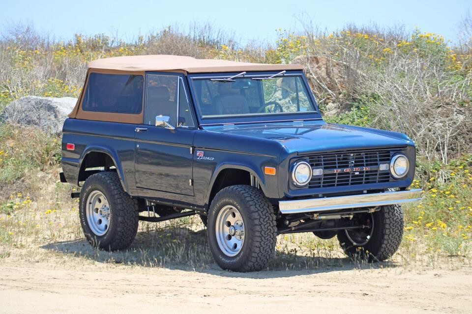 Ford-Bronco-1969-15