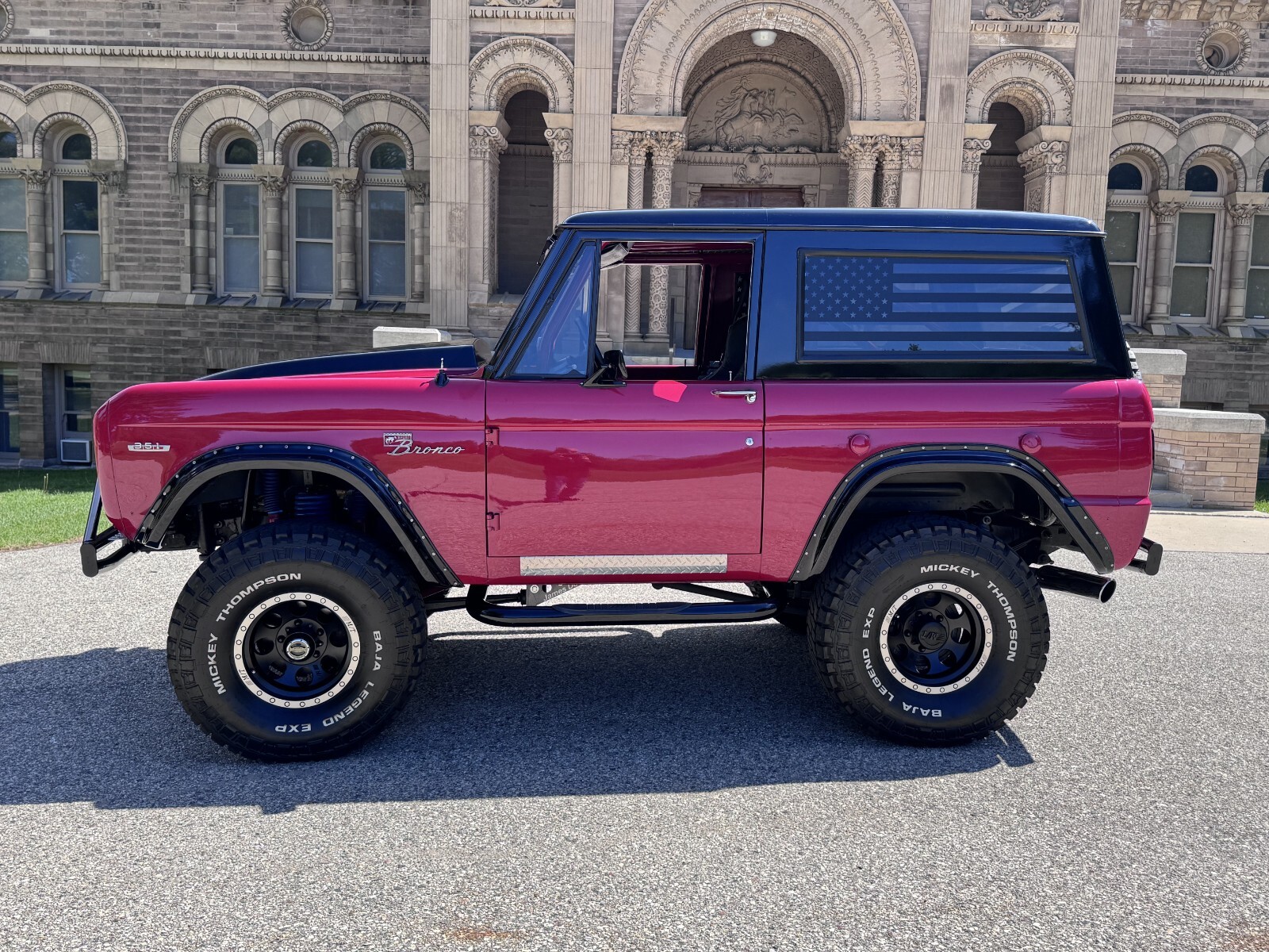Ford-Bronco-1969-2
