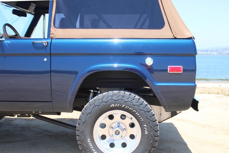 Ford-Bronco-1969-29
