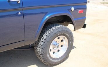 Ford-Bronco-1969-30