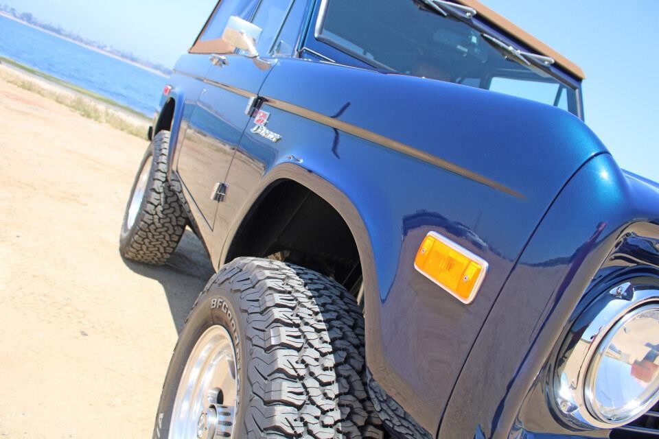 Ford-Bronco-1969-37
