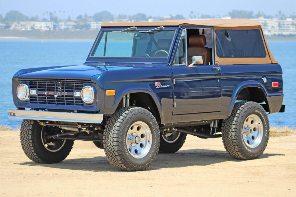 Ford Bronco 1969 --