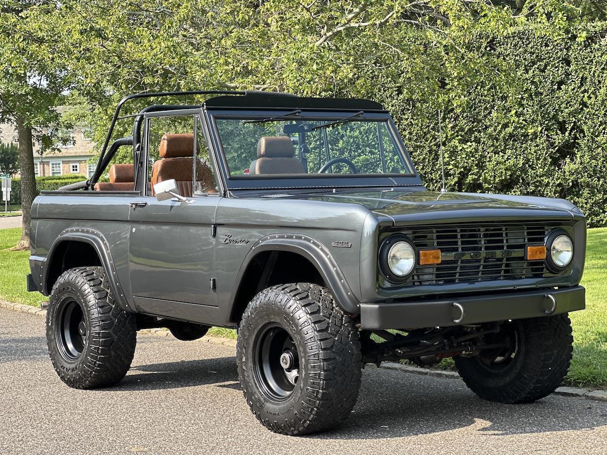 Ford-Bronco-1969-Convertible-10