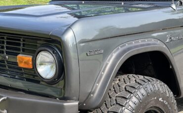 Ford-Bronco-1969-Convertible-24