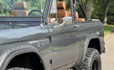 Ford-Bronco-1969-Convertible-25