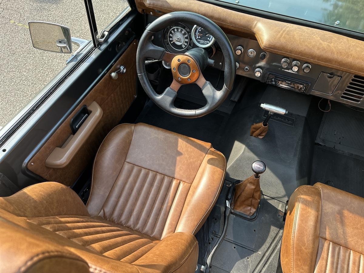 Ford-Bronco-1969-Convertible-3