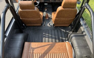 Ford-Bronco-1969-Convertible-30