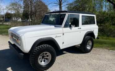 Ford-Bronco-1969-SUV-3