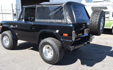 Ford-Bronco-1970-10