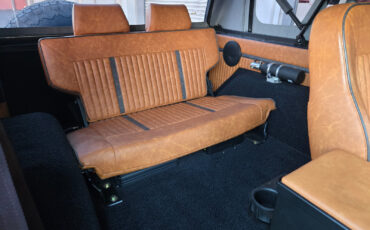Ford-Bronco-1970-21