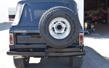Ford-Bronco-1970-26