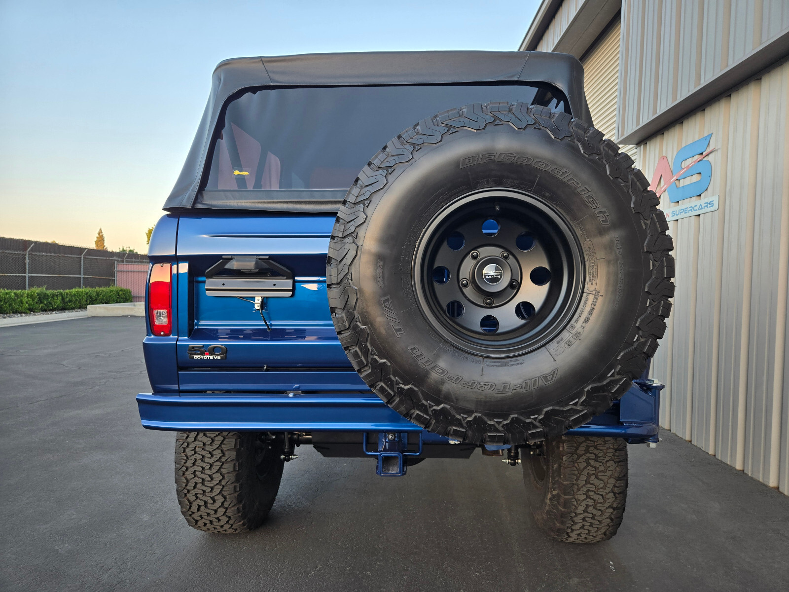 Ford-Bronco-1970-4