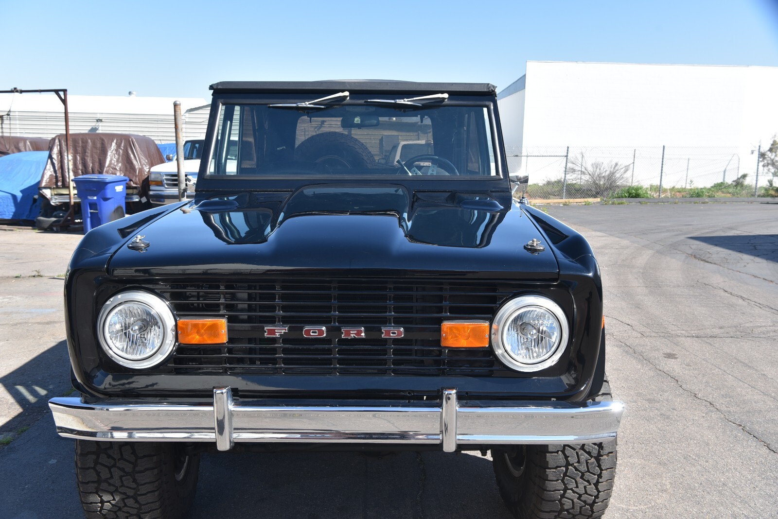 Ford-Bronco-1970-8