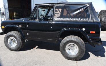 Ford-Bronco-1970-9