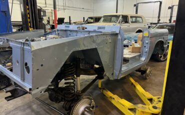 Ford-Bronco-1970-SUV-1