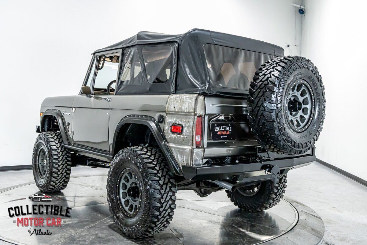 Ford-Bronco-1971-SUV-14