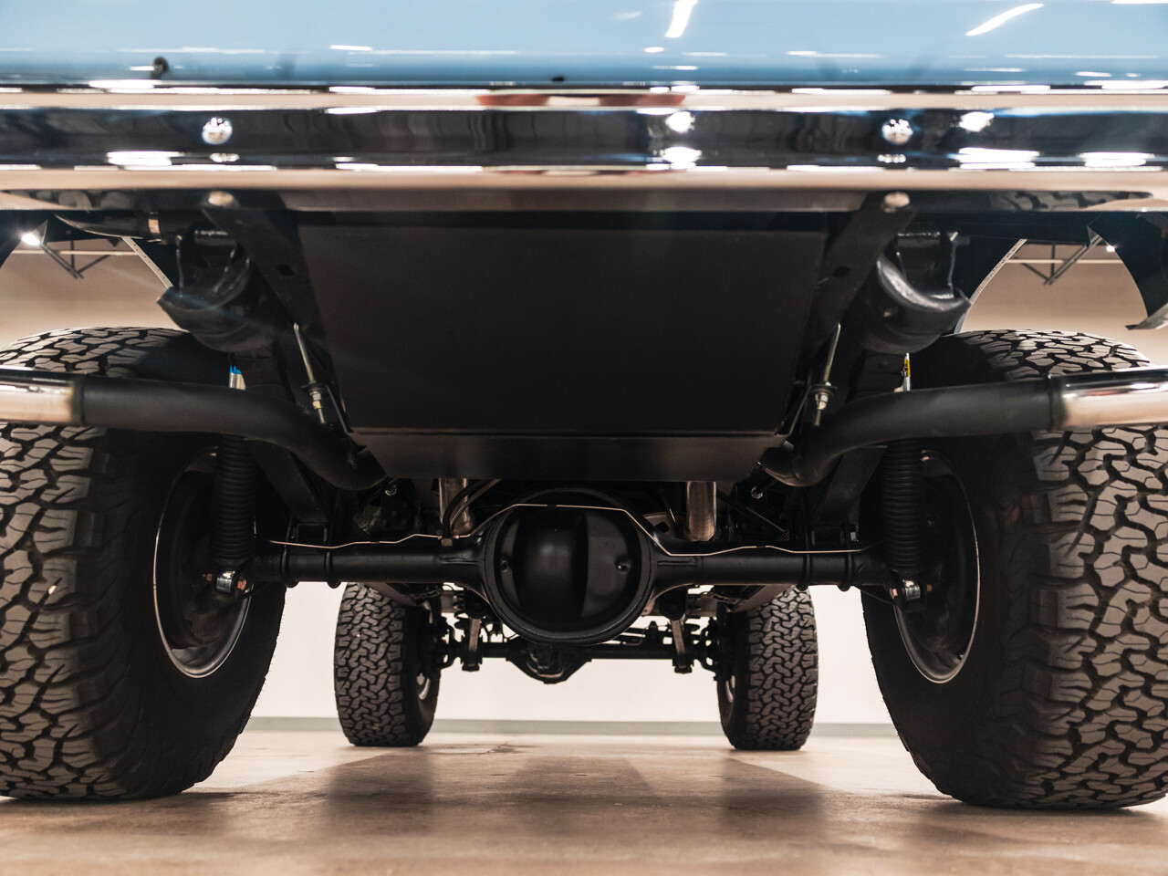 Ford-Bronco-1971-SUV-22