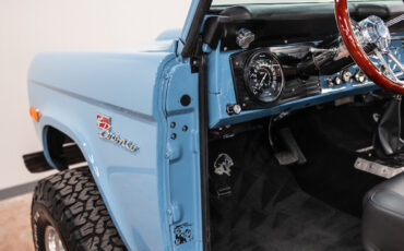 Ford-Bronco-1971-SUV-29