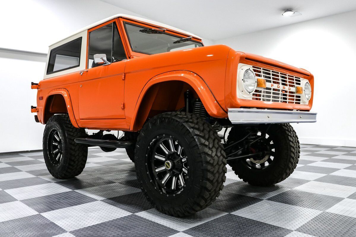 Ford Bronco 1973 SUV