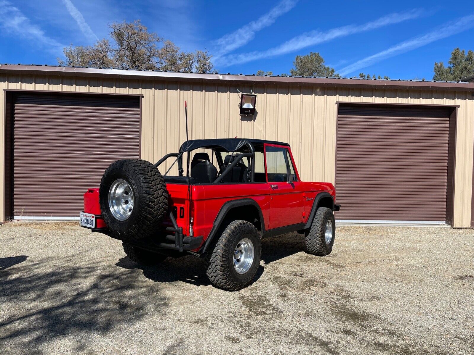 Ford-Bronco-1974-5