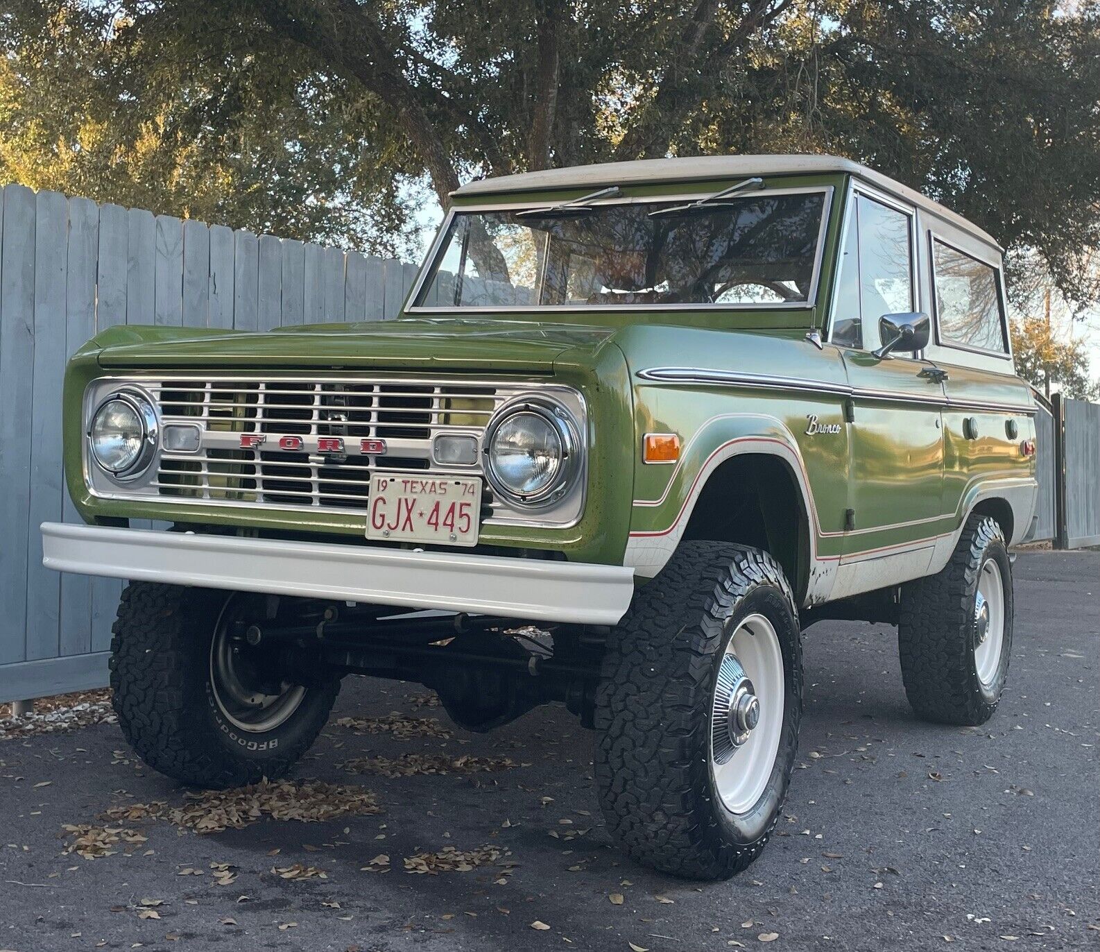 Ford Bronco 1974