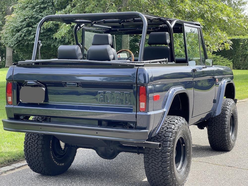 Ford-Bronco-1976-Convertible-14