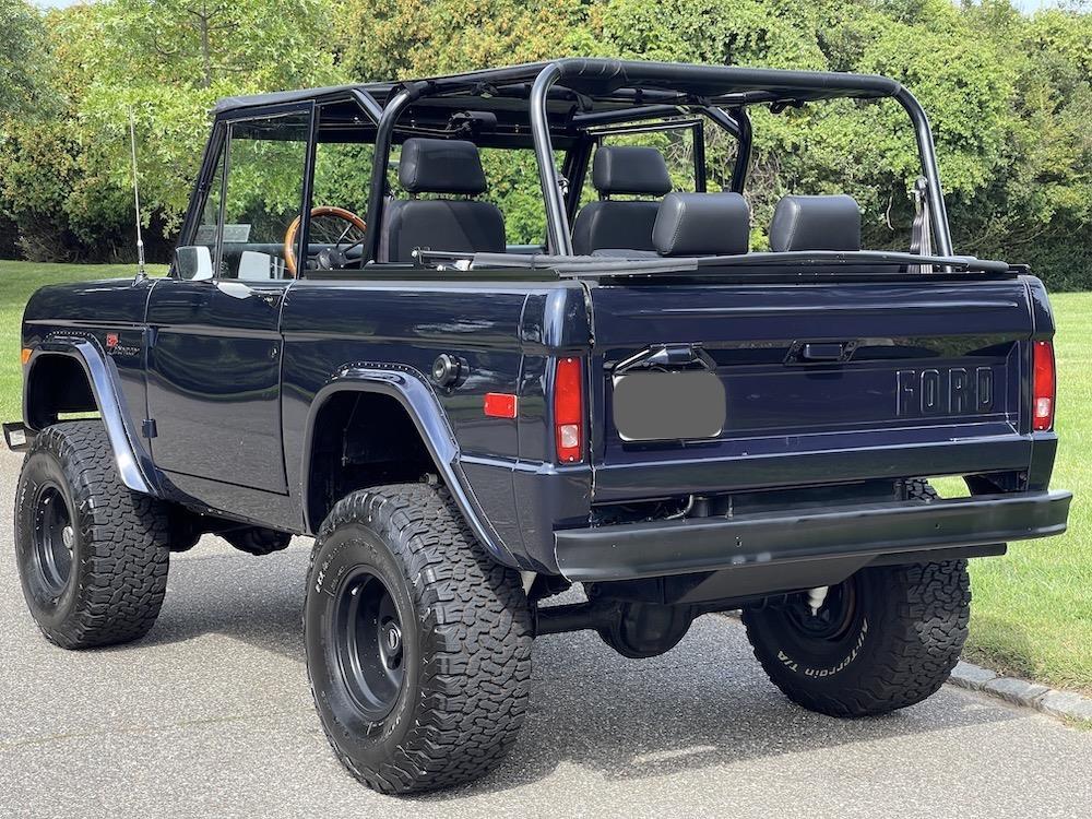 Ford-Bronco-1976-Convertible-16