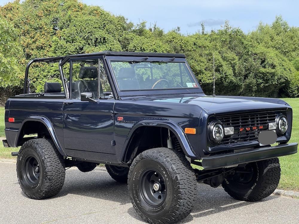 Ford-Bronco-1976-Convertible