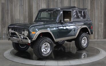 Ford-Bronco-1977-Restomod-1