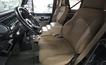 Ford-Bronco-1977-Restomod-24