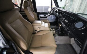 Ford-Bronco-1977-Restomod-25