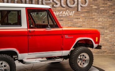 Ford-Bronco-1977-SUV-13