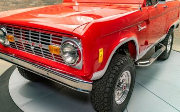 Ford-Bronco-1977-SUV-21
