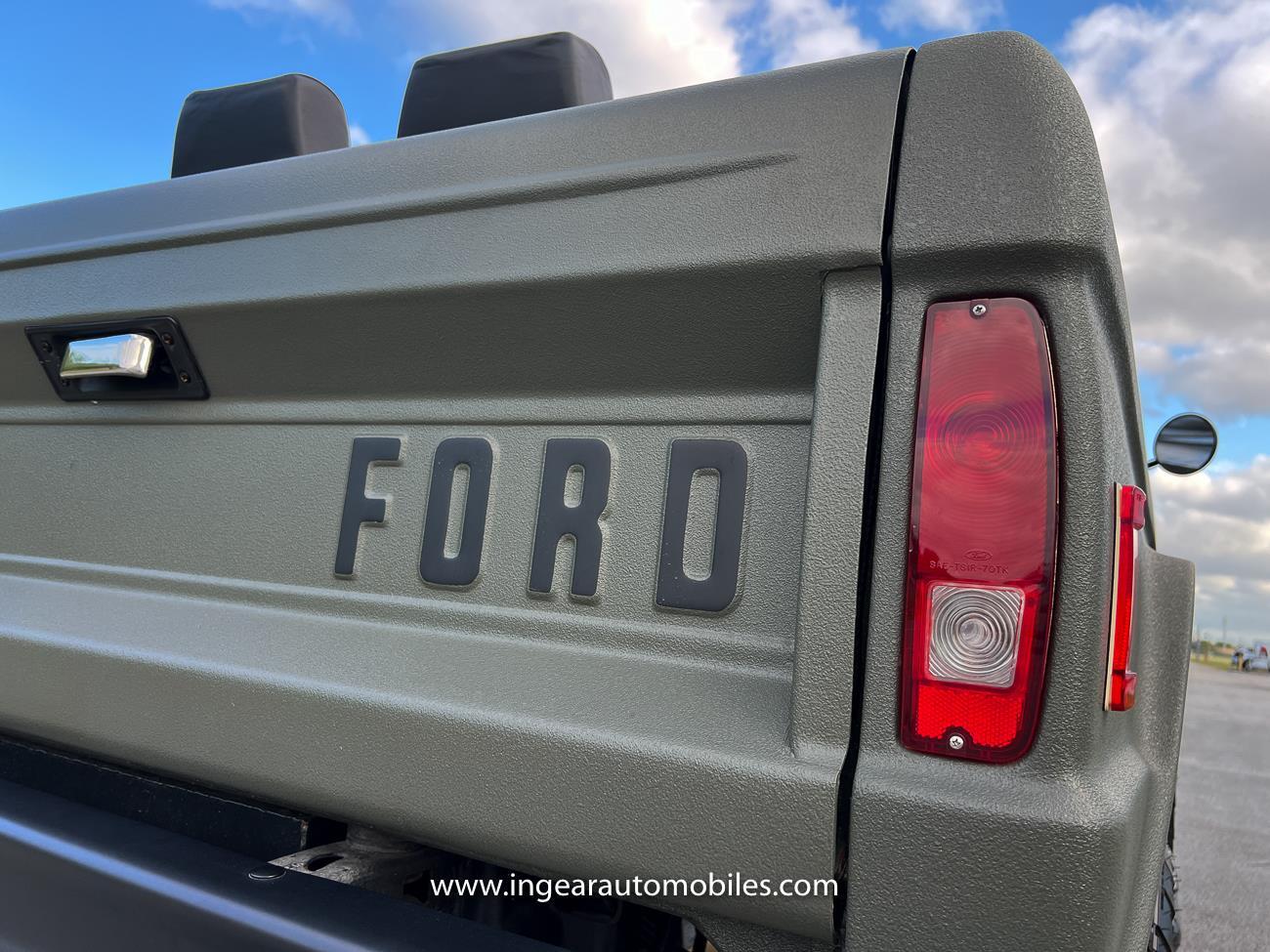 Ford-Bronco-1977-SUV-29