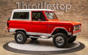 Ford-Bronco-1977-SUV-4
