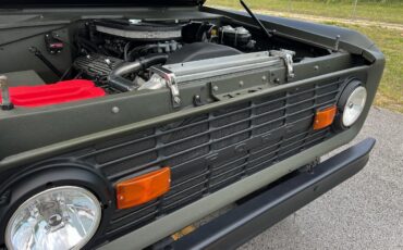 Ford-Bronco-1977-SUV-5