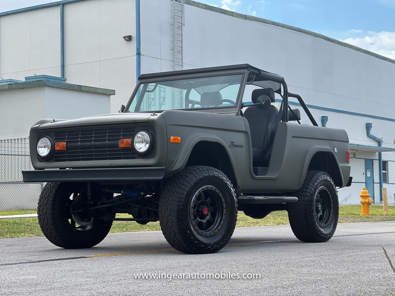 Ford Bronco 1977 SUV