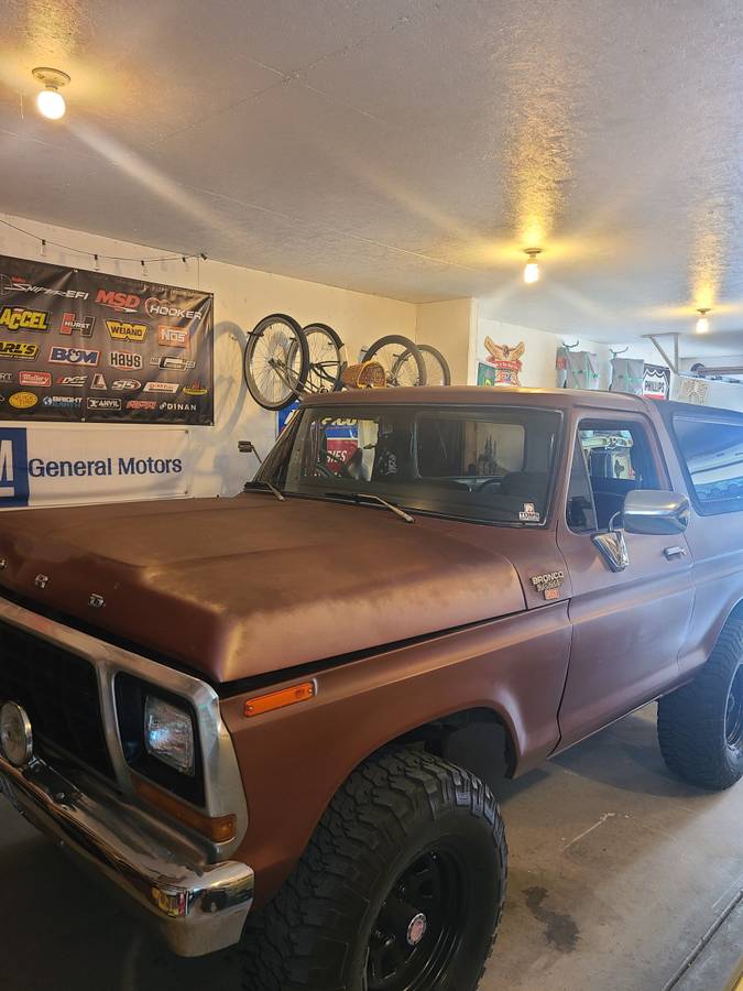 Ford-Bronco-1978-8