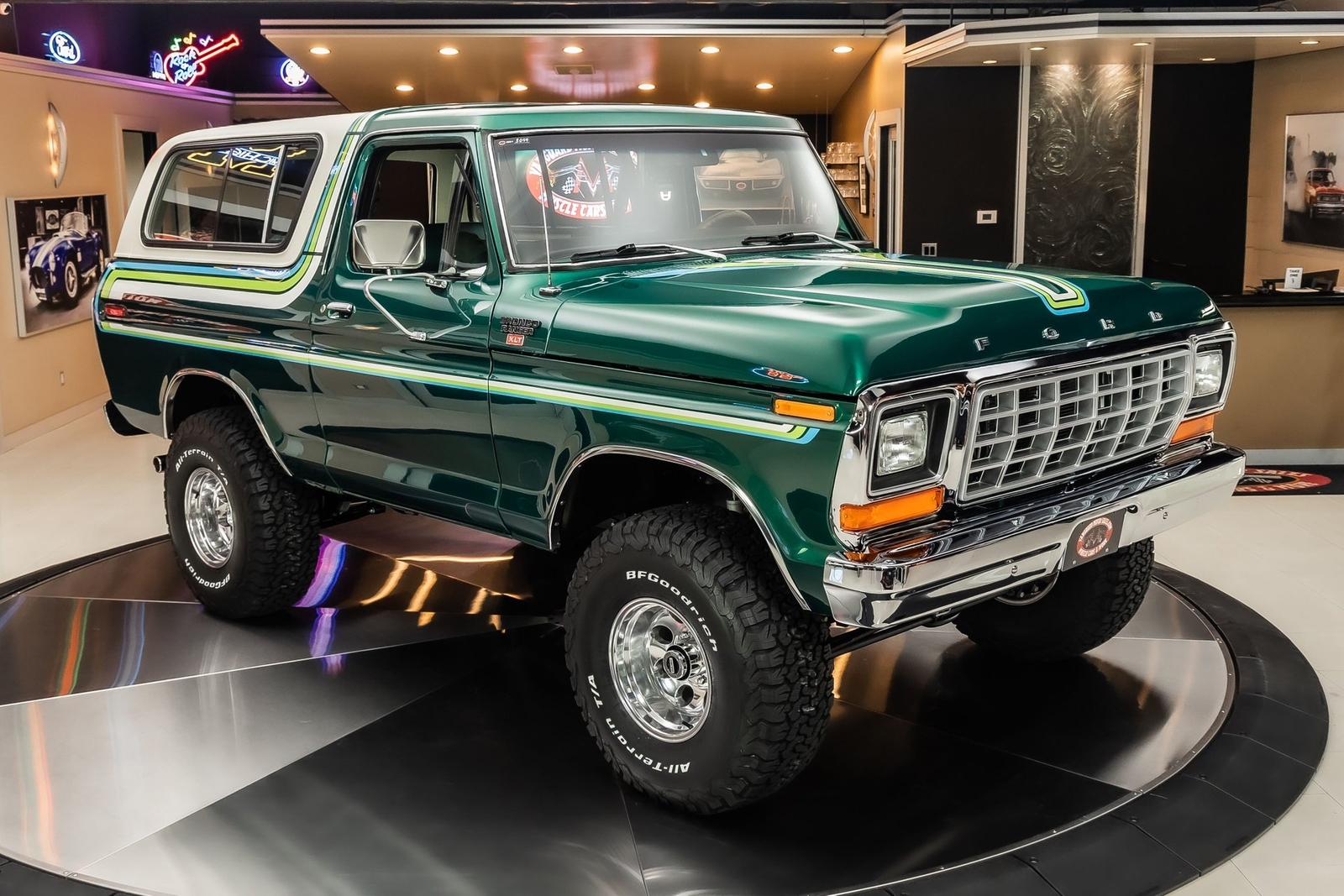 Ford-Bronco-1978-SUV-11