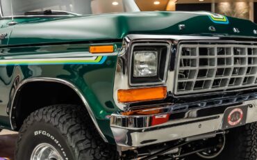 Ford-Bronco-1978-SUV-22