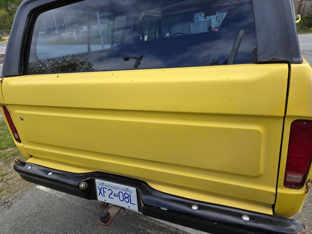 Ford-Bronco-1978-yellow-1