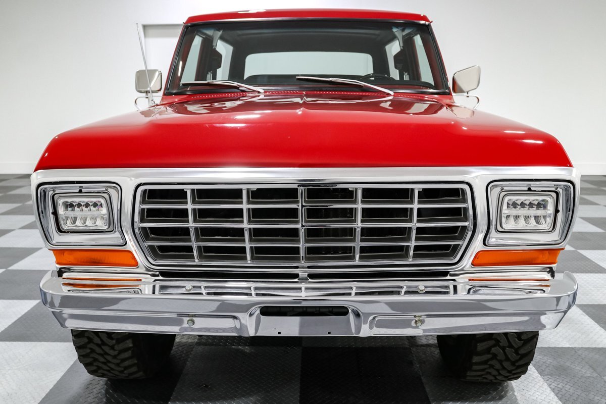 Ford-Bronco-1979-SUV-1