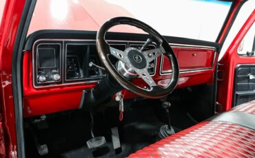 Ford-Bronco-1979-SUV-12