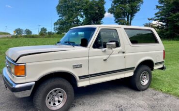 Ford-Bronco-1987-SUV-32